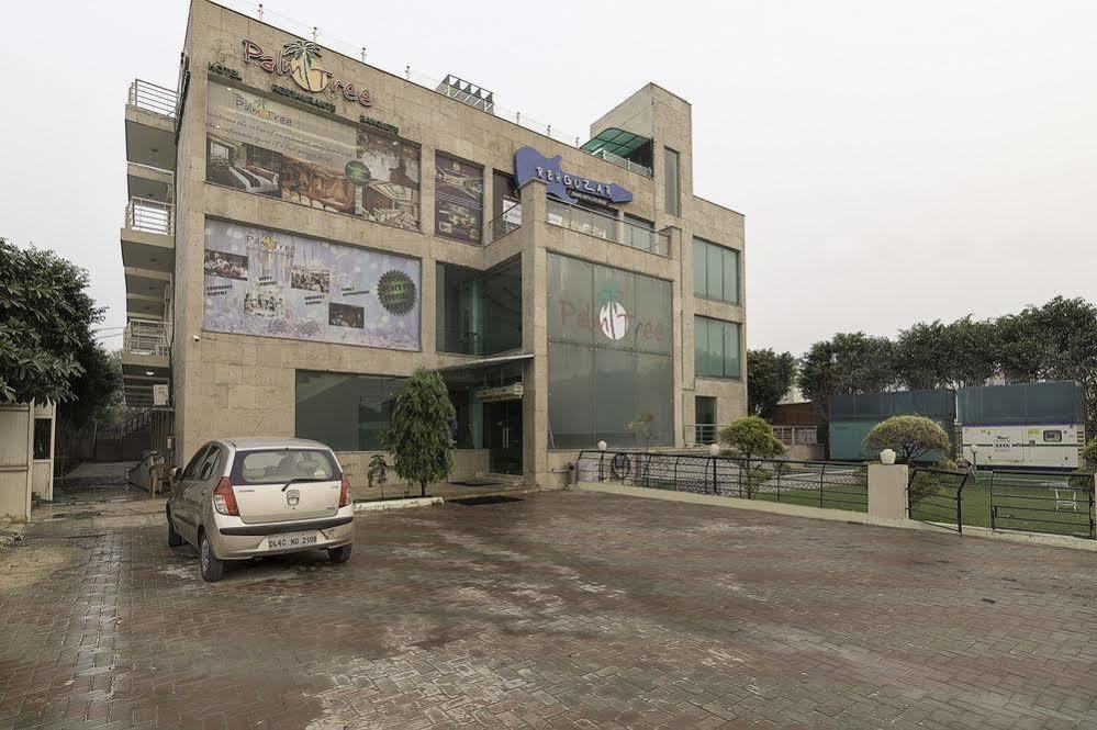 Treebo Palm Tree Palam Vihar Hotel Gurgaon Buitenkant foto